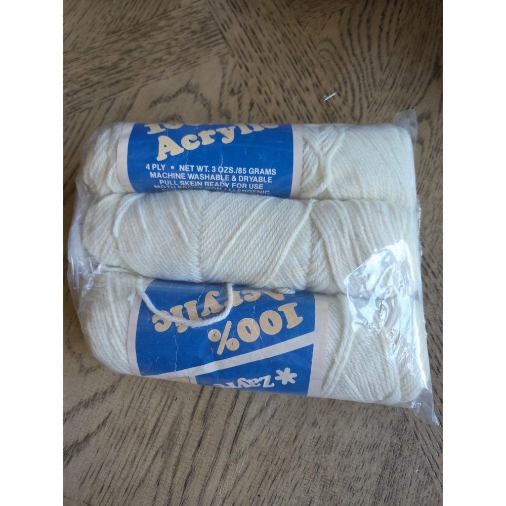 Vintage Zayre Yarn 100% Acrylic Yarn 5 Skeins Off White New NOS 4 Ply Vintage